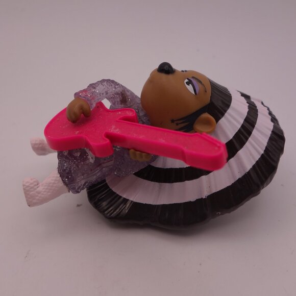 McDonald's Happy Meal Toy featuring Ash UCS LLG Made for McDonalds 2021 Vietnam - Picture 4 of 15